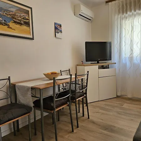 Olgica 101 By Interhome Apartmán